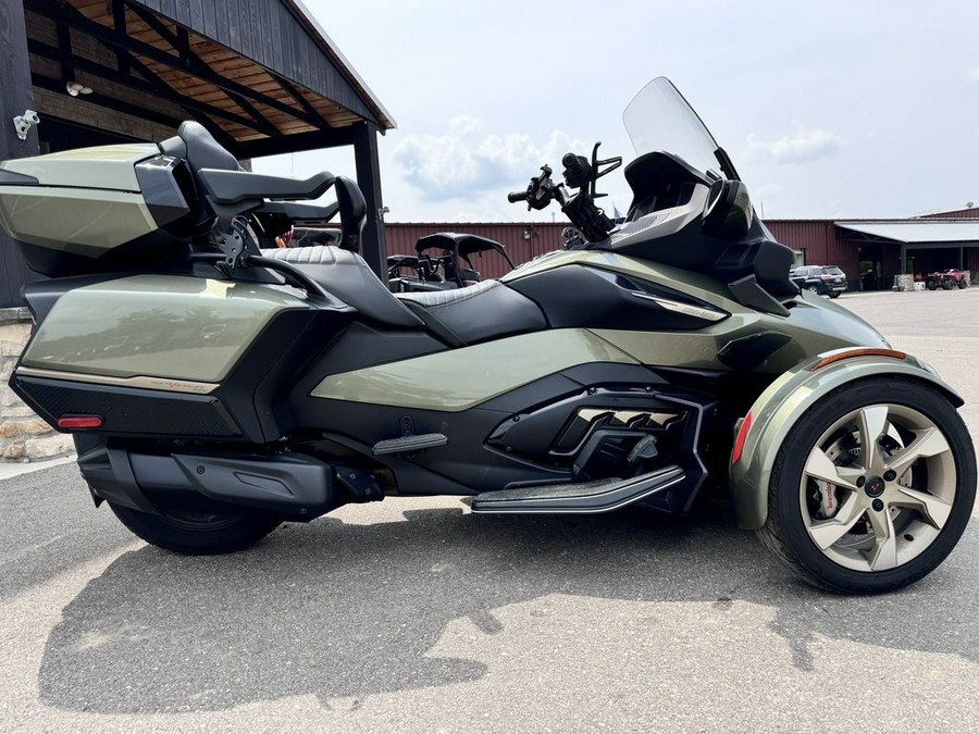 2021 Can-Am™ Spyder RT Sea-To-Sky