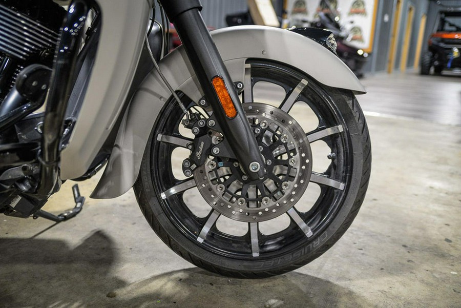 2023 Indian Motorcycle Roadmaster® Dark Horse®