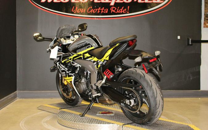 2025 Triumph Daytona 660 Satin Granite/Satin Black 660