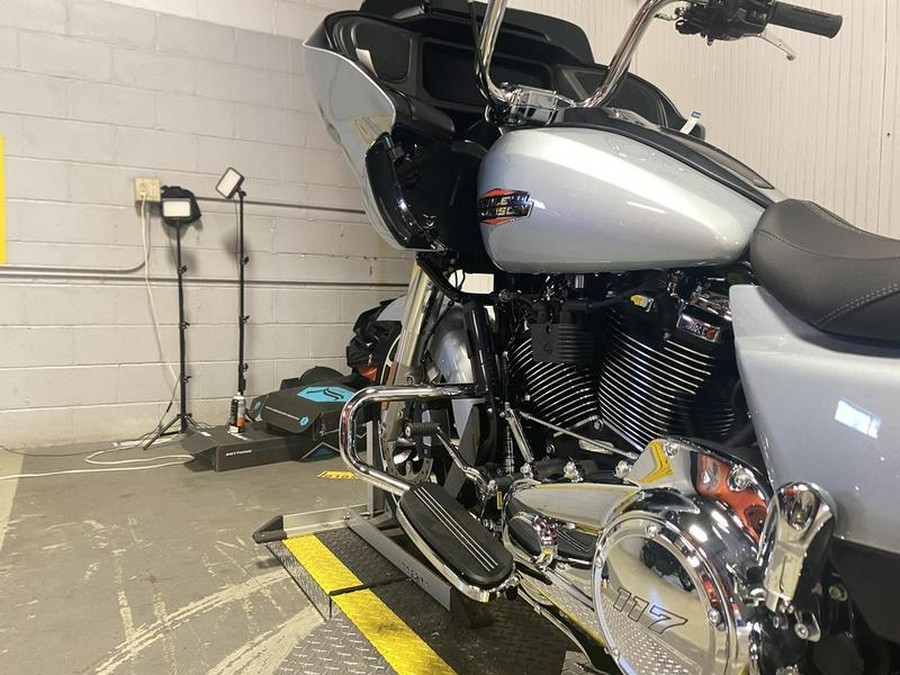 2025 Harley-Davidson® FLTRX - Road Glide®