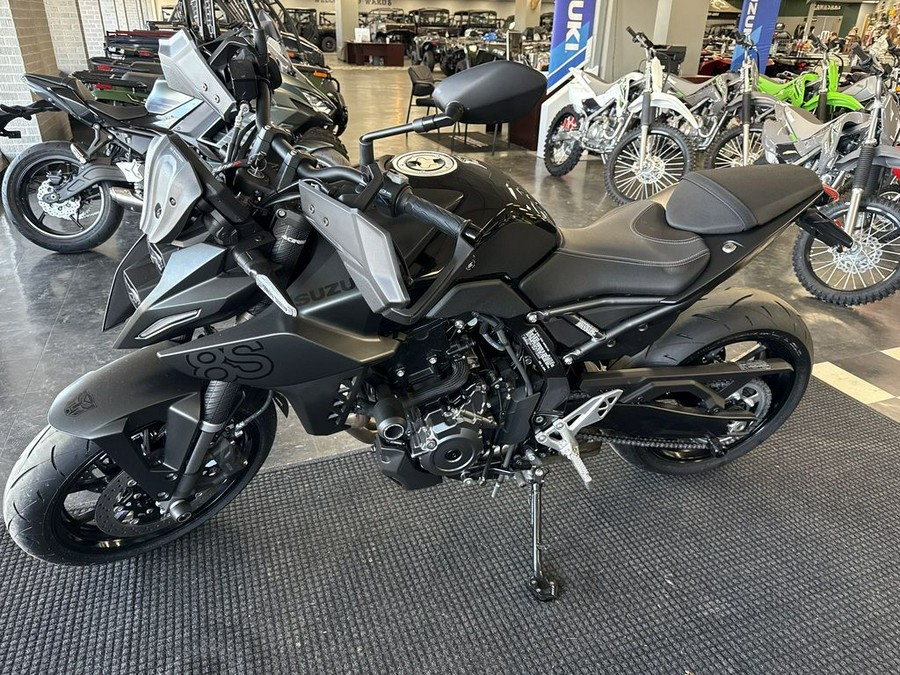 2023 Suzuki GSX-8S