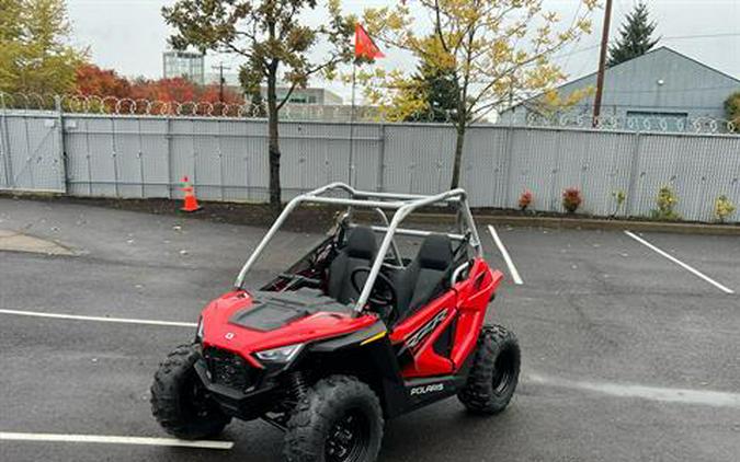 2025 Polaris RZR 200 EFI