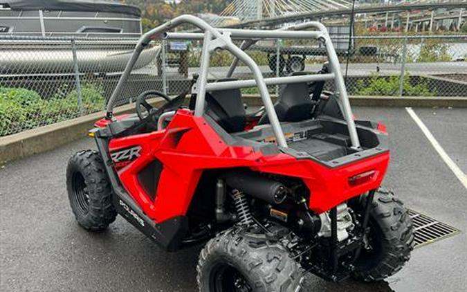 2025 Polaris RZR 200 EFI