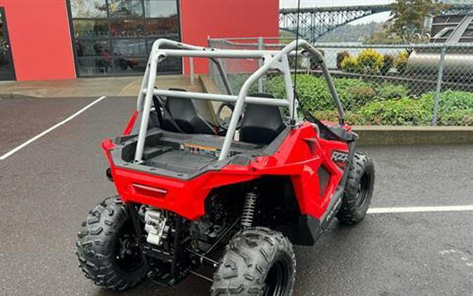 2025 Polaris RZR 200 EFI