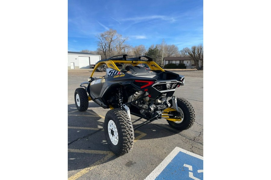 2024 Can-Am Maverick R X RS With Smart-Shox Black & Yellow