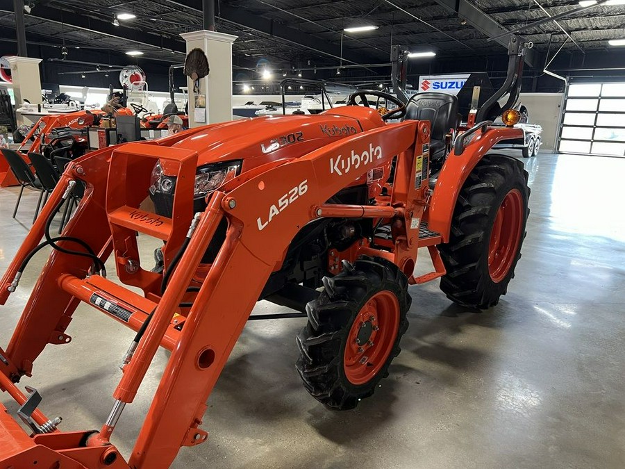 Kubota L3302DT