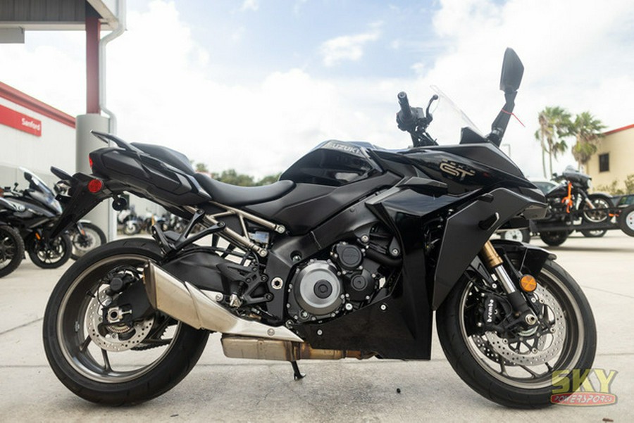 2024 Suzuki GSX-S 1000GT Plus