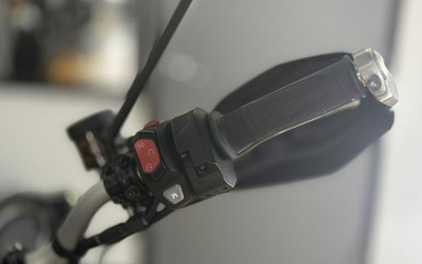 2025 Triumph Scrambler 1200 XE