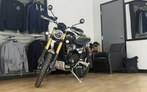 2025 Triumph Scrambler 1200 XE