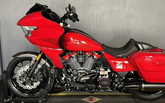 2025 Harley-Davidson CVO™ Road Glide® ST FLTRXSTSE RALLY RED