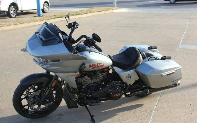 2025 Harley-Davidson CVO Road Glide ST