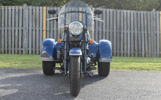 2023 Harley-Davidson Freewheeler Bright Billiard Blue/Billiard Gray