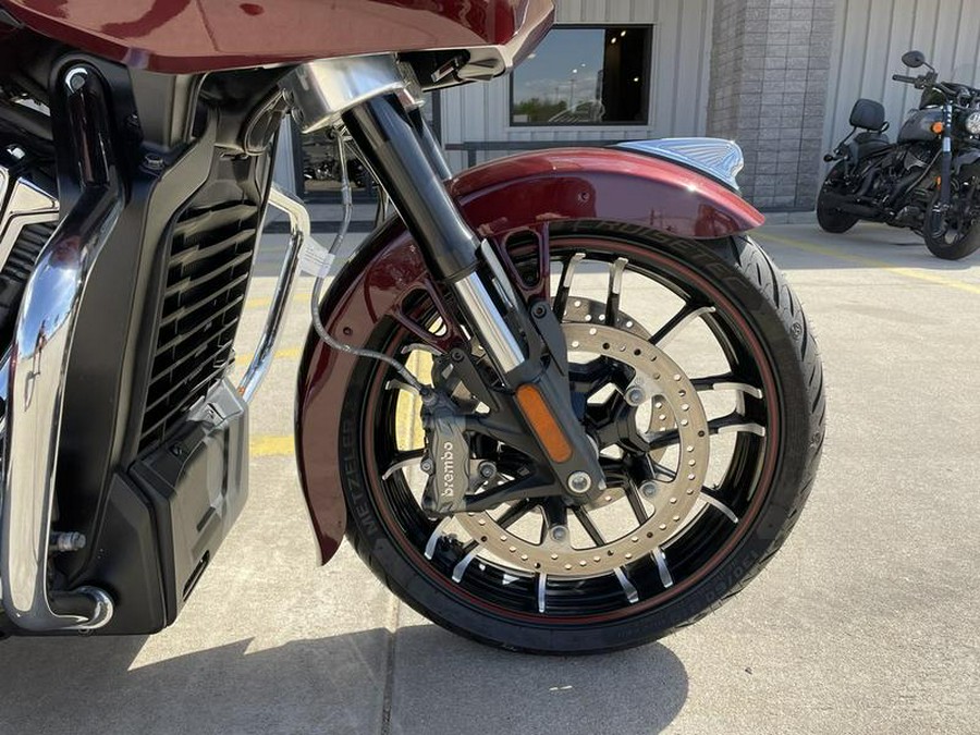 2022 Indian Motorcycle® Challenger® Limited Maroon Metallic