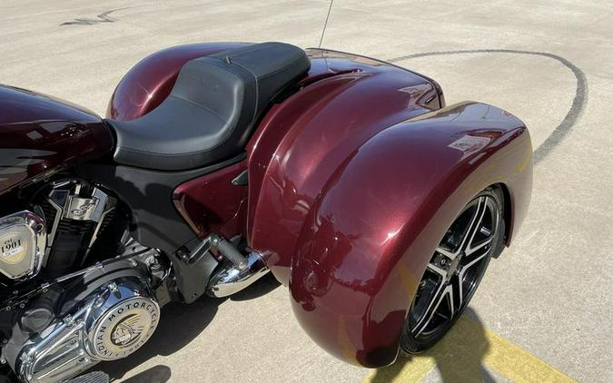 2022 Indian Motorcycle® Challenger® Limited Maroon Metallic