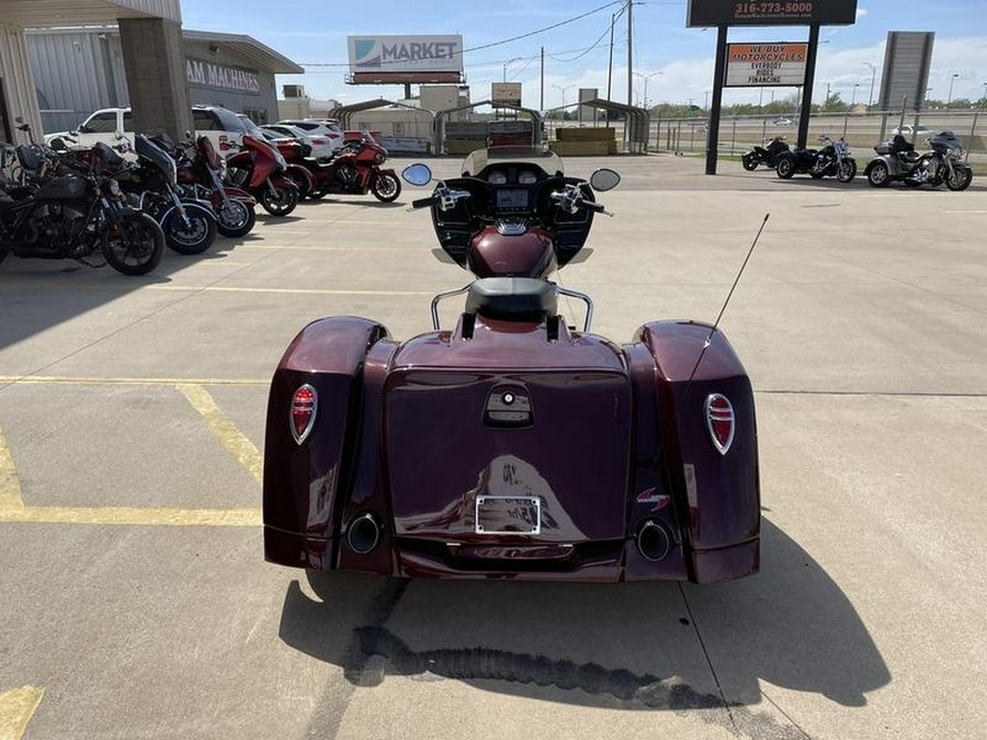 2022 Indian Motorcycle® Challenger® Limited Maroon Metallic