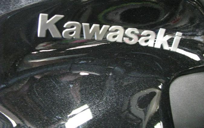 2024 Kawasaki Z900 ABS Metallic Spark Black/Metallic Matte Dark Gray