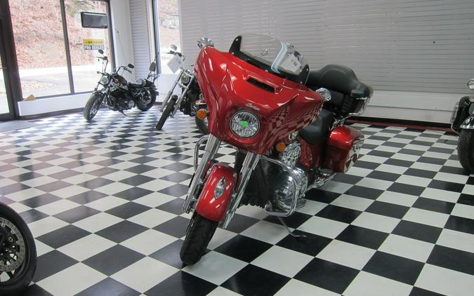 2019 Indian Motorcycle Indian® Chieftain® Limited