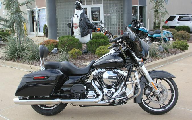 2015 Harley-Davidson Street Glide Special