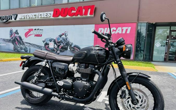 2023 Triumph Bonneville T120 Black Sapphire Black / Matte Sapphire Black