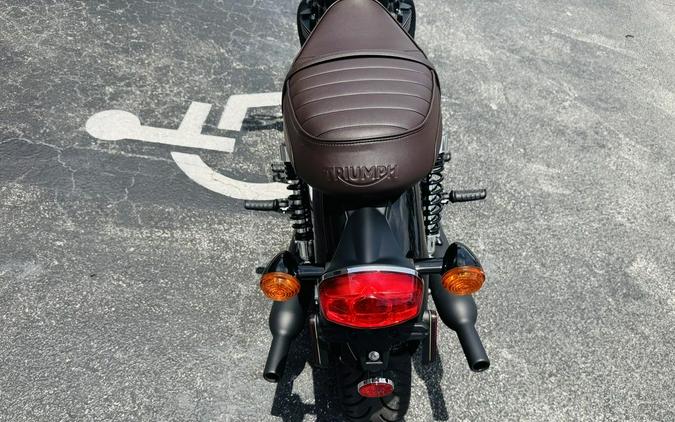 2023 Triumph Bonneville T120 Black Sapphire Black / Matte Sapphire Black