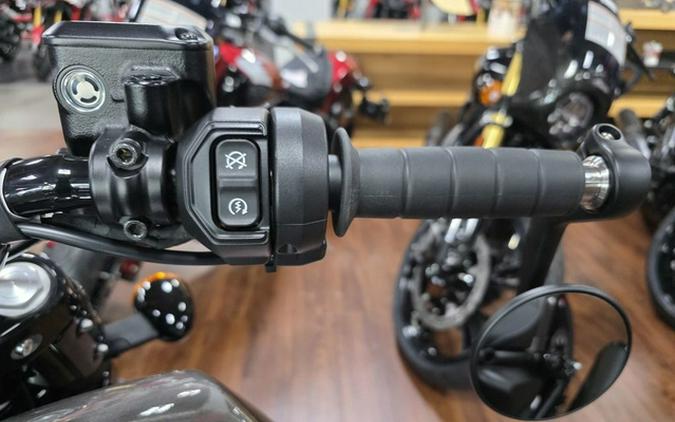 2026 Indian Scout Bobber Limited +Tech Heavy Metal Smoke