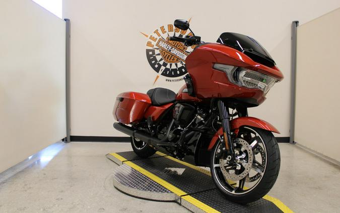 FLTRX 2024 Road Glide®