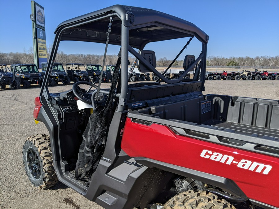 2024 Can-Am™ Defender XT HD9