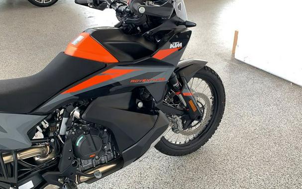 2023 KTM 890 ADVENTURE