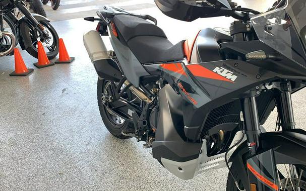 2023 KTM 890 ADVENTURE