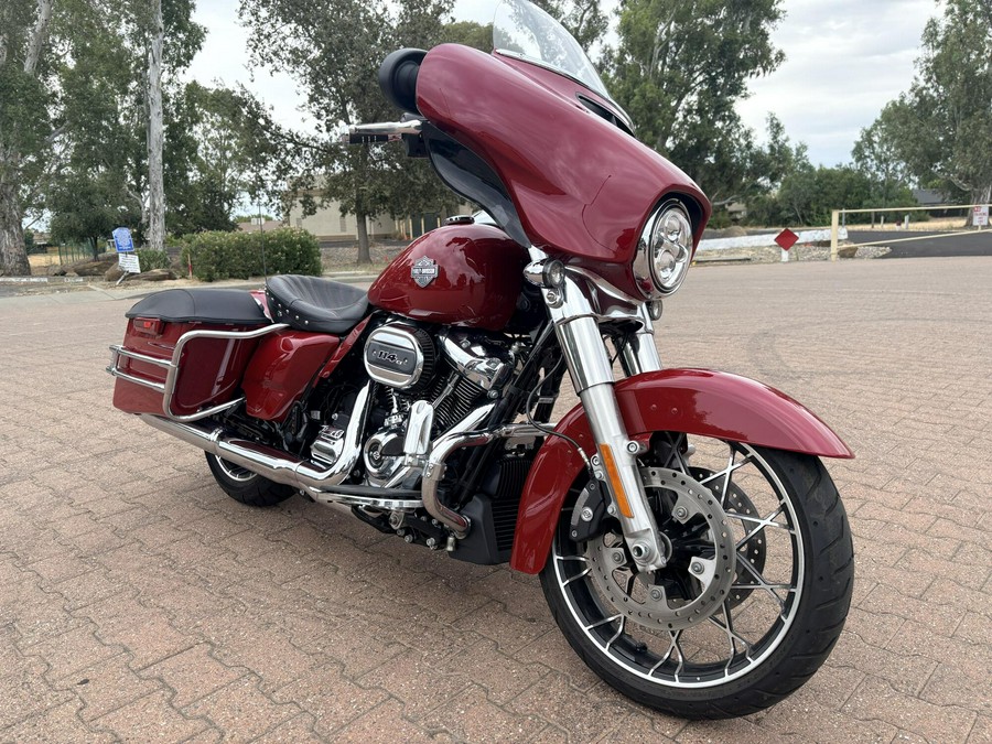 FLHXS 2021 Street Glide® Special