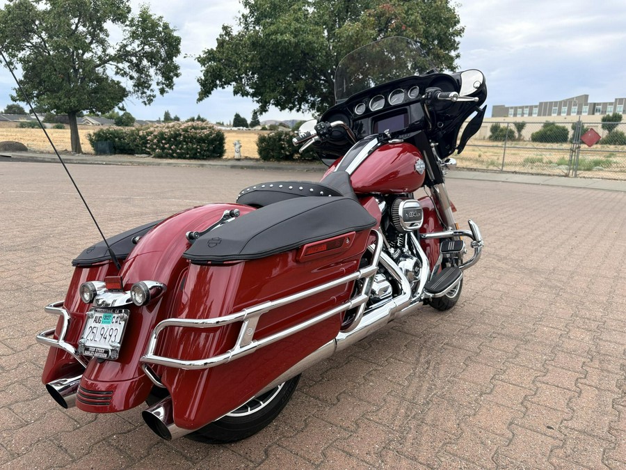 FLHXS 2021 Street Glide® Special