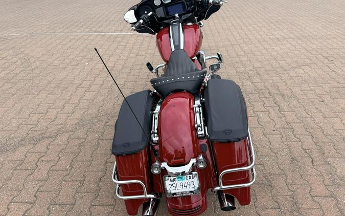 FLHXS 2021 Street Glide® Special