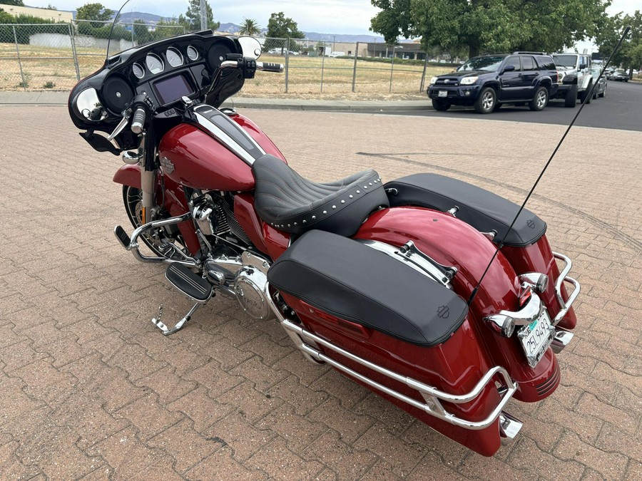FLHXS 2021 Street Glide® Special