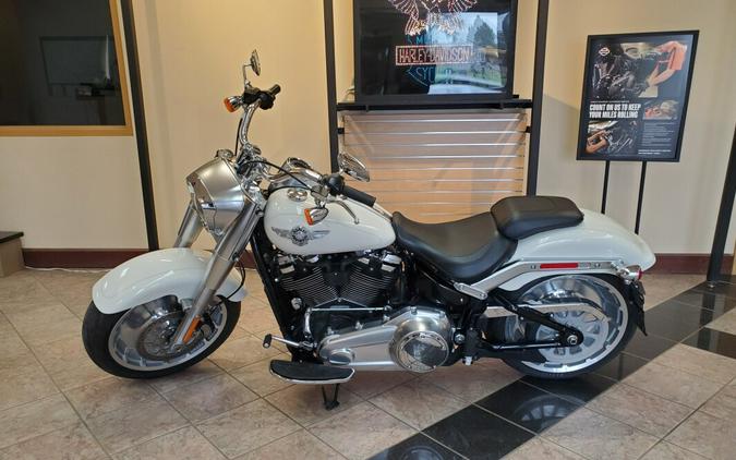 2018 Harley-Davidson Fat Boy 114 Bonneville Salt Pearl