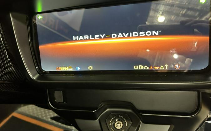 2025 H-D FLHXU Street Glide Ultra 117ci