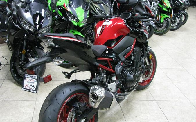 2024 Kawasaki Z900 ABS Candy Persimmon Red/Ebony