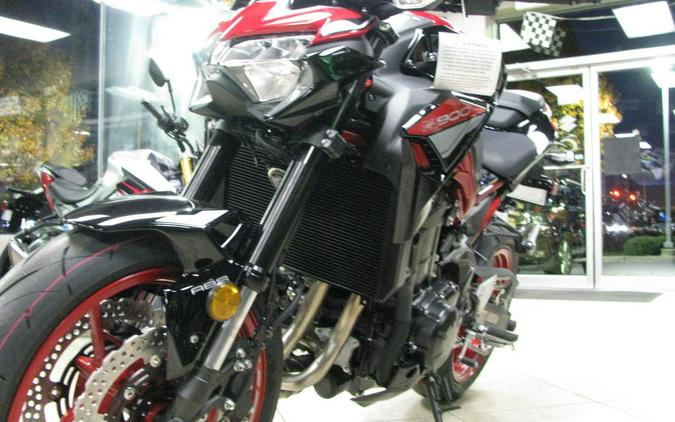 2024 Kawasaki Z900 ABS Candy Persimmon Red/Ebony