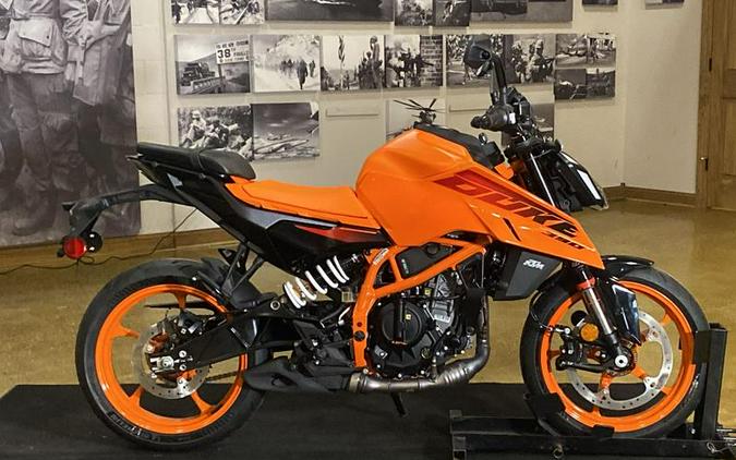 2024 KTM 390 Duke