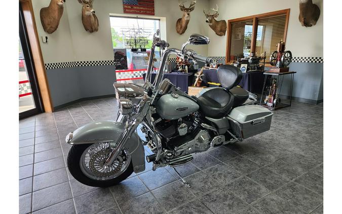 2006 Harley-Davidson® Road King Classic FLHRCI