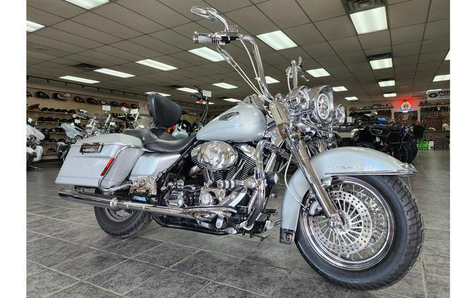 2006 Harley-Davidson® Road King Classic FLHRCI