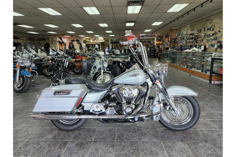 2006 Harley-Davidson® Road King Classic FLHRCI