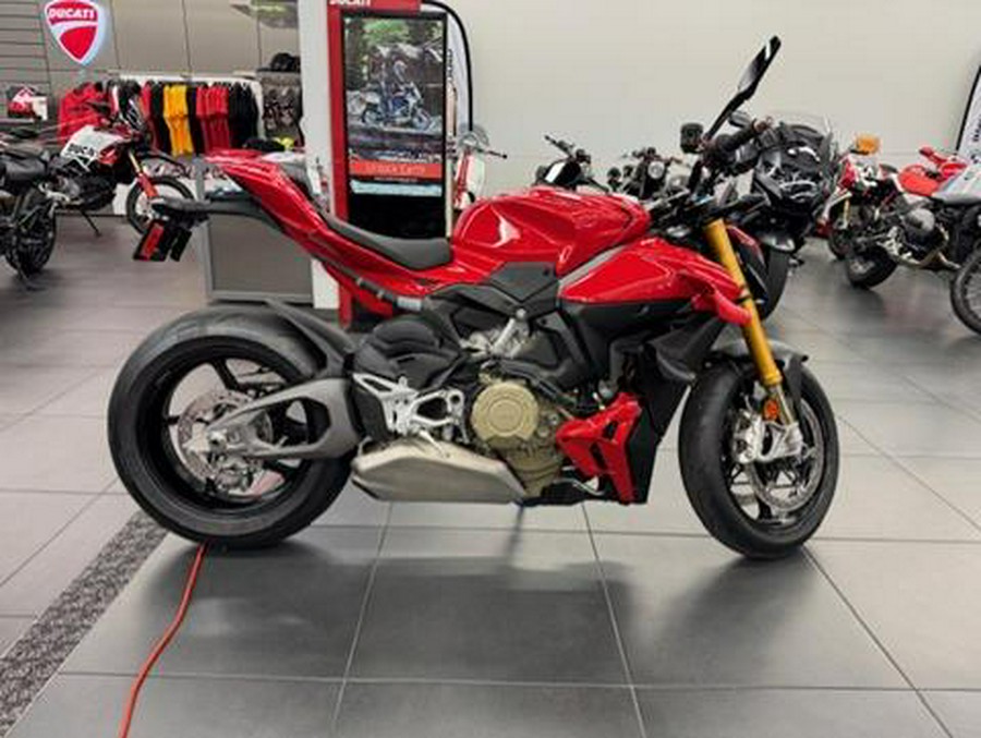 2026 Ducati Streetfighter V4 S