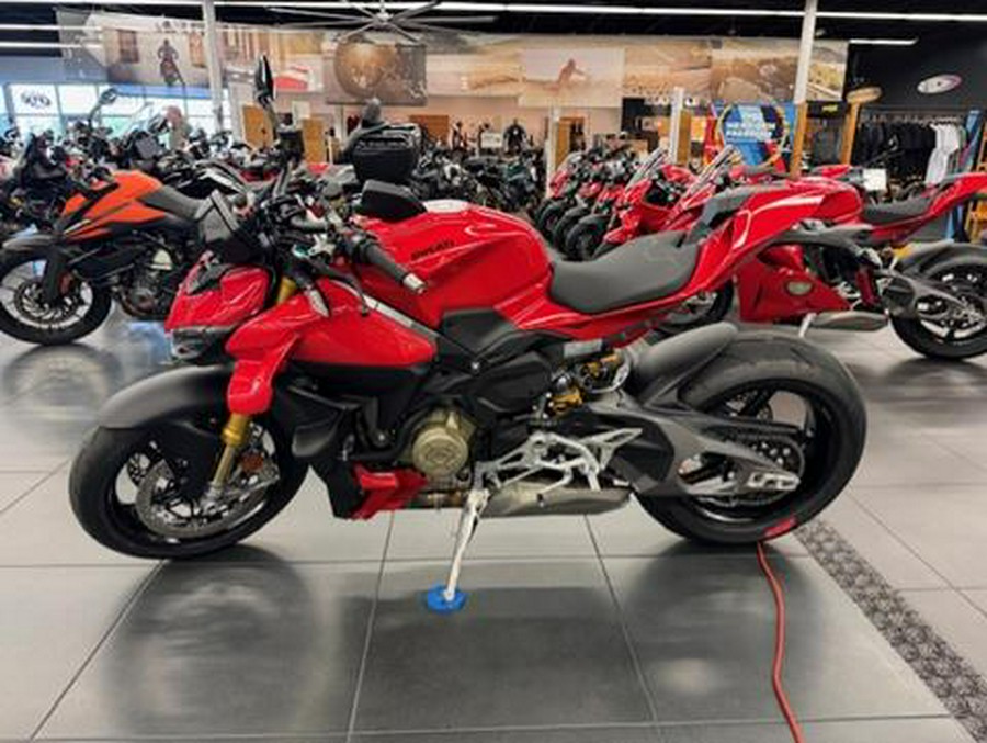 2026 Ducati Streetfighter V4 S