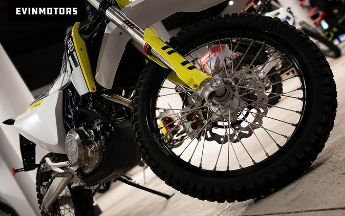 2024 Husqvarna Motorcycles 701 Enduro