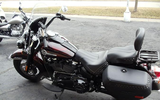 2018 Harley-Davidson® FLHCS - Softail® Heritage Classic 114