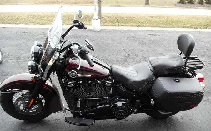 2018 Harley-Davidson® FLHCS - Softail® Heritage Classic 114