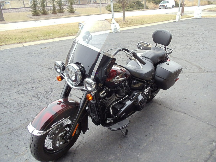 2018 Harley-Davidson® FLHCS - Softail® Heritage Classic 114