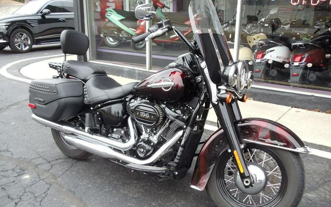 2018 Harley-Davidson® FLHCS - Softail® Heritage Classic 114