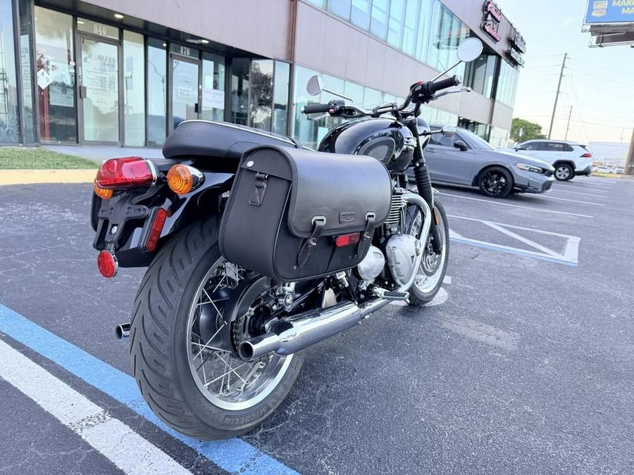 2023 Triumph Bonneville T120 Black Jet Black
