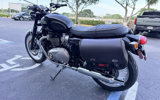 2023 Triumph Bonneville T120 Black Jet Black